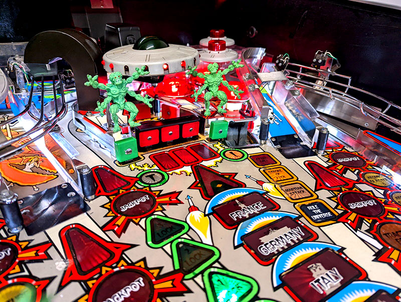 Attack from Mars Pinball Machine - Image 9