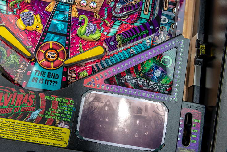 Elvira’s House of Horrors Premium - Image 11