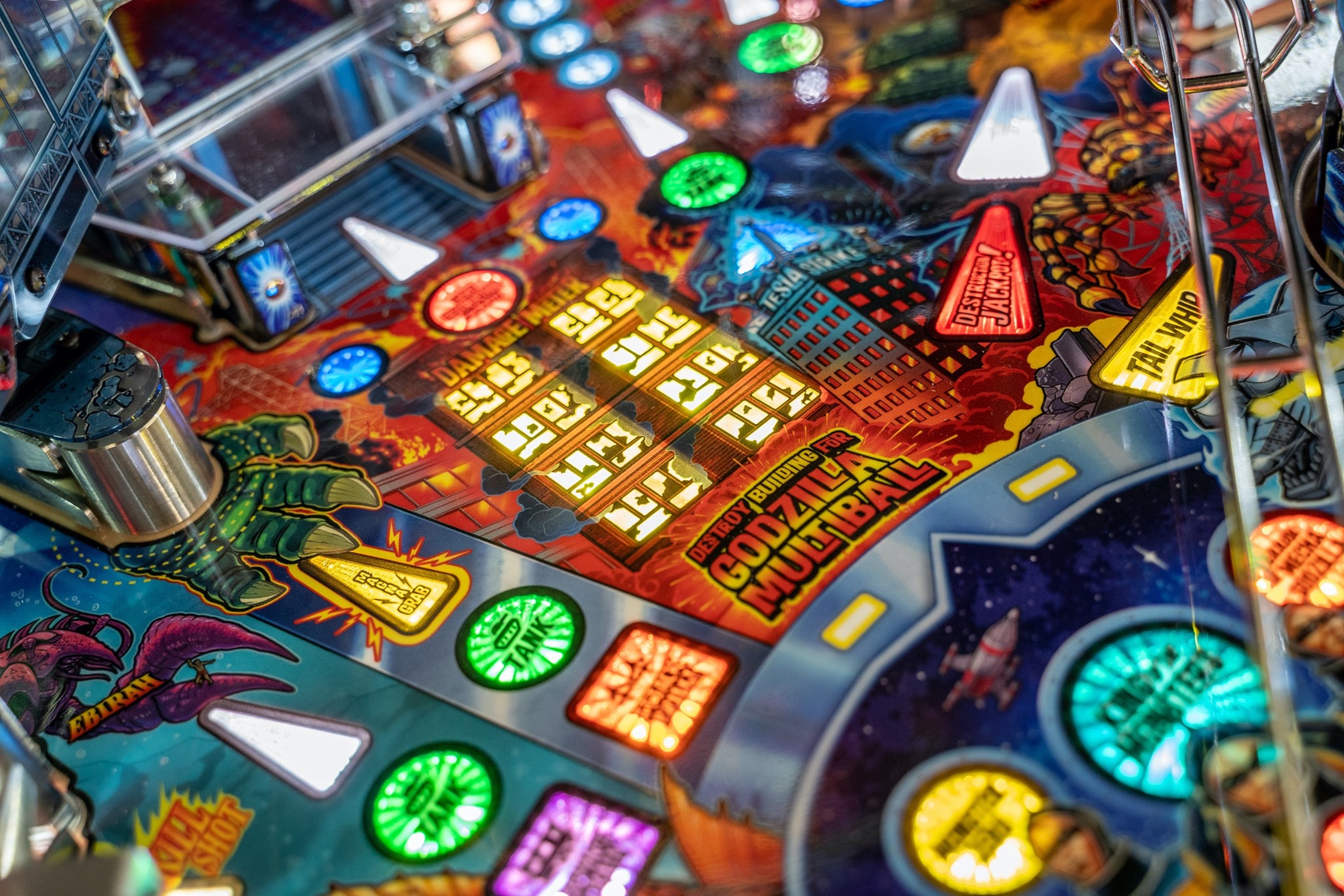 Godzilla Premium - Image 9